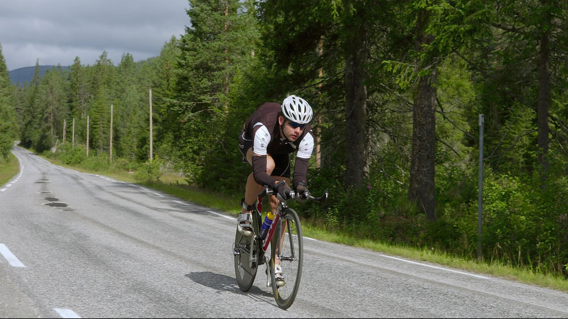 梅西带领阿根廷队冲刺世界杯，状态火热